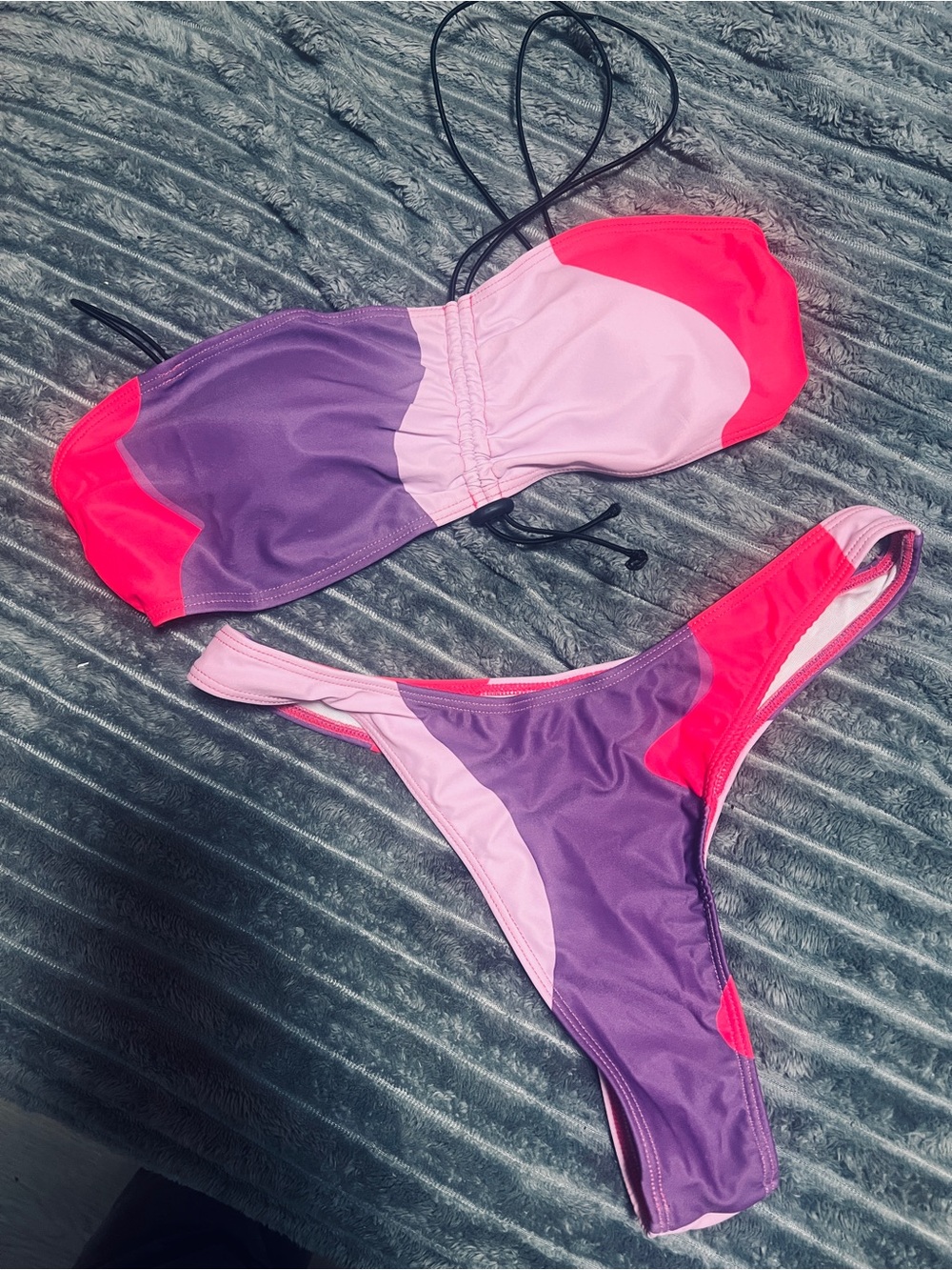 Colorblock Bandeau Bikini Set in Purple & Pink